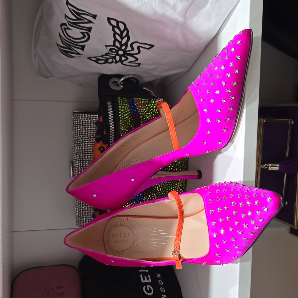 Brand New Gucci Jodie Crystal Stars Datin Pump w/Orange Patent Leather  Strap